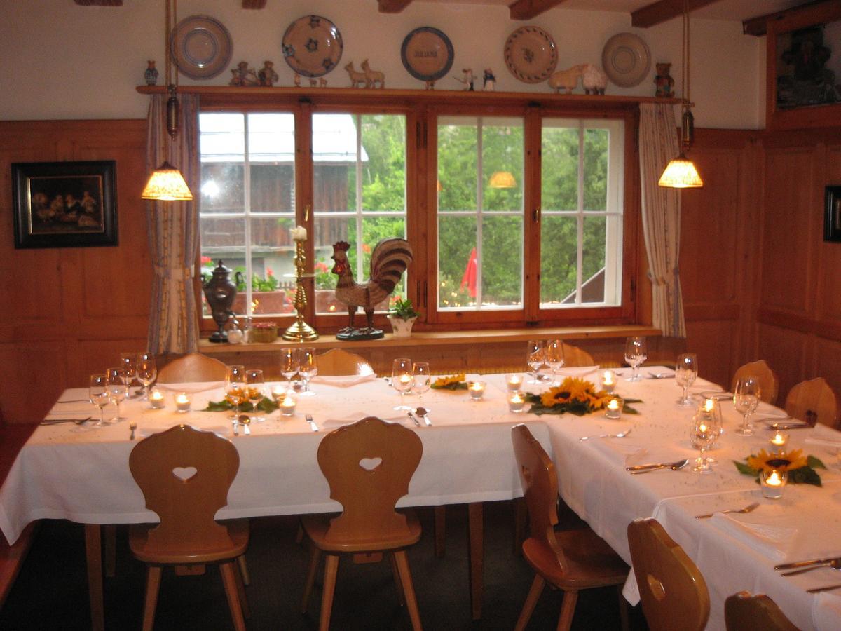 Ustria Crusch Alva Bed & Breakfast Tavanasa Екстериор снимка